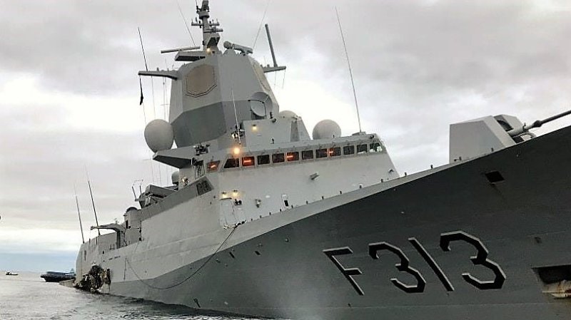 Норвежский фрегат УРО Helge Ingstad